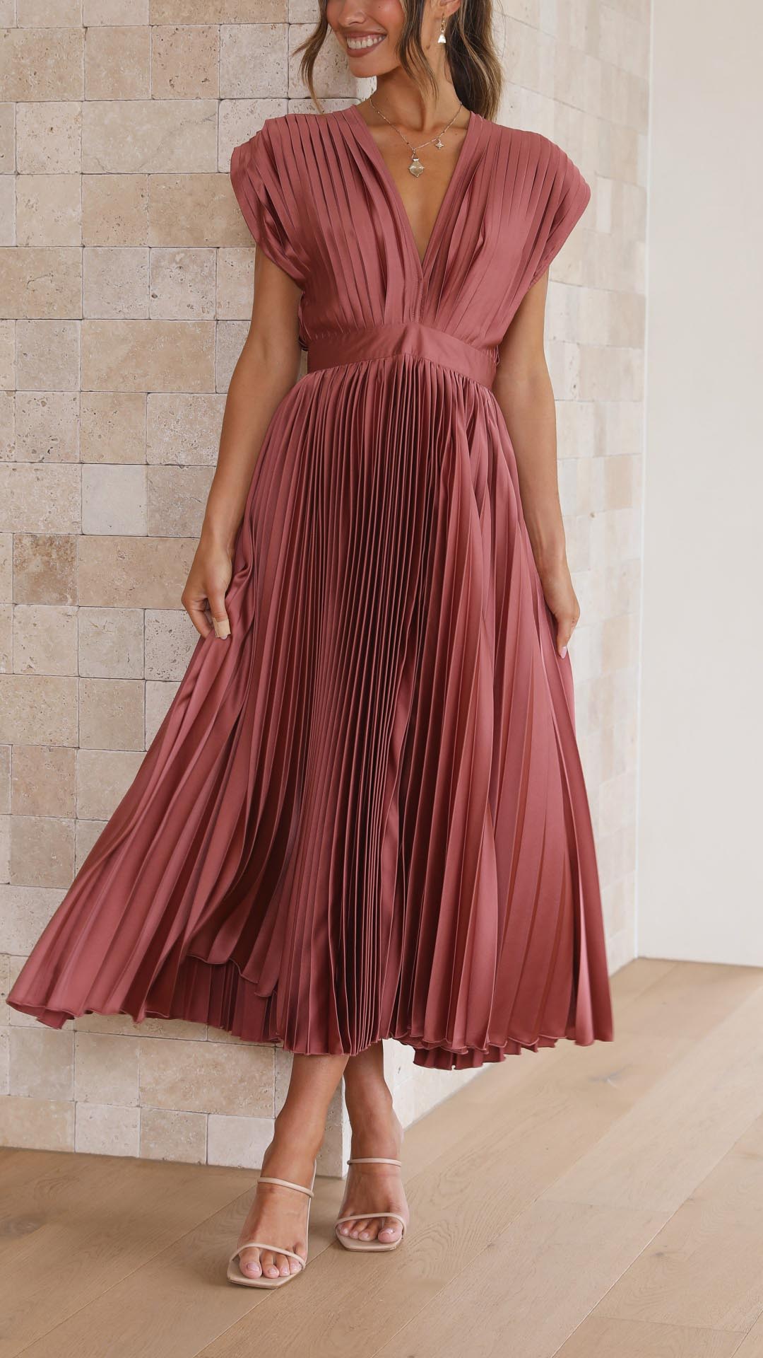 Elegant Flowing Pleated Maxi Dress - view 3