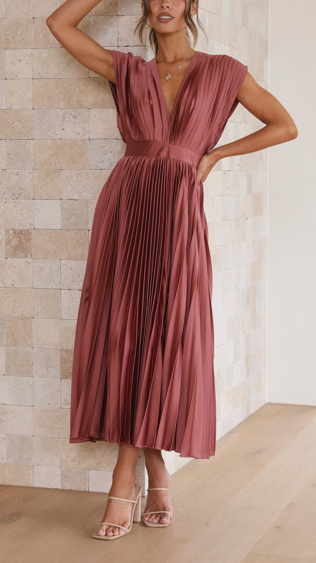 Elegant Flowing Pleated Maxi Dress - view 2
