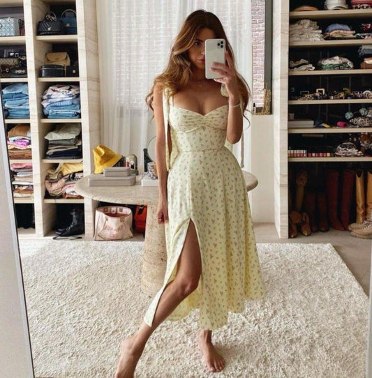 Floral Thigh-Split Dress for Elegant Occasions